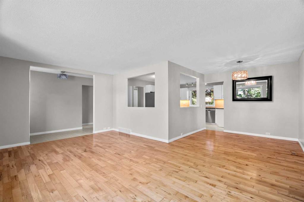 Fourth View of 3043 Oakmoor Drive SW, Oakridge, Calgary, Alberta, T2V 3Z6