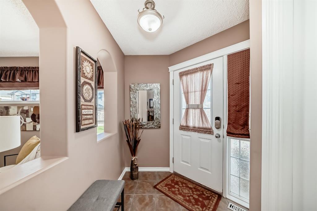 Fourth View of 16 Royal Birch Mount NW, Royal Oak, Calgary, Alberta, T3G 5W7