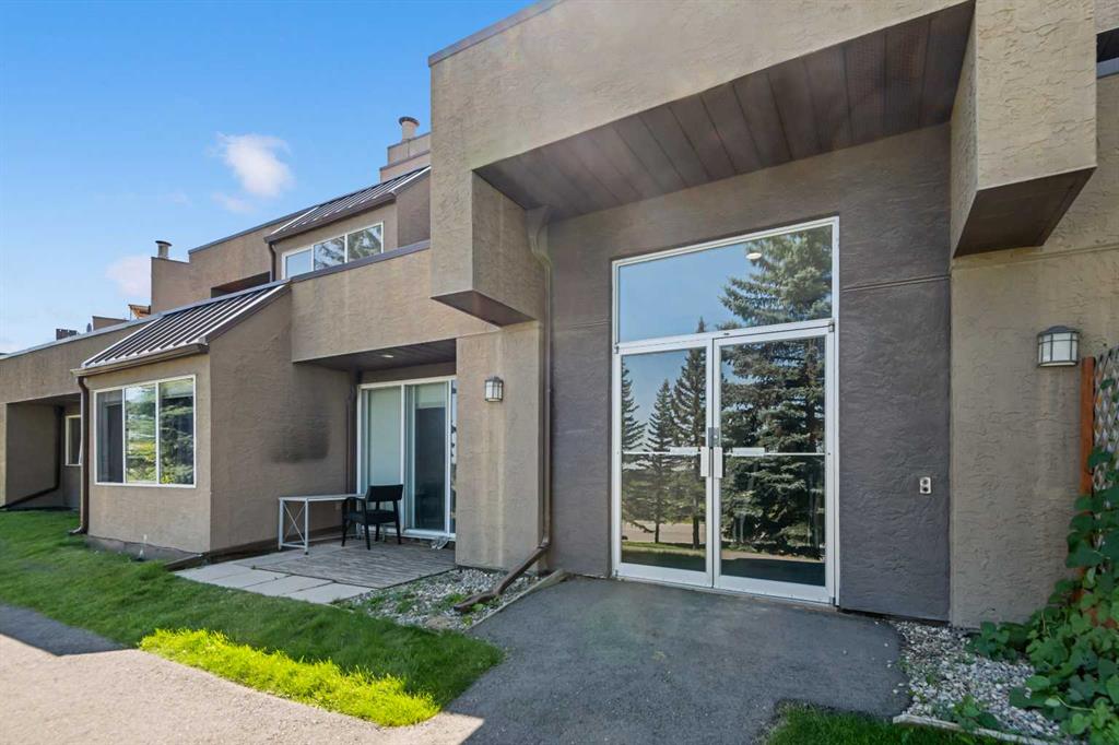 4, 218 Village Terrace SW, A2244594, Alberta,