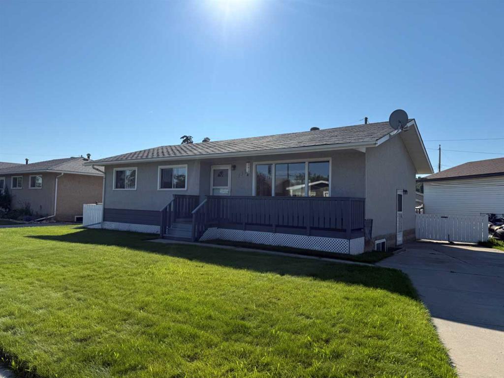 117 Maple Drive , A2244600, Alberta,