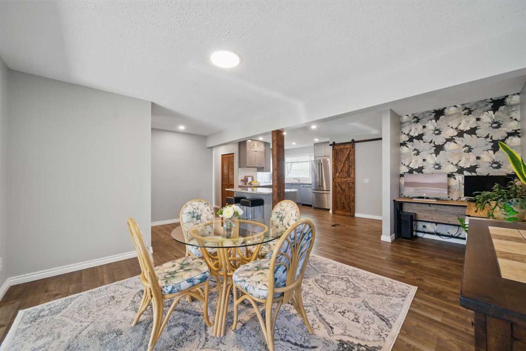 Third View of 828 Hunterston Crescent NW, Huntington Hills, Calgary, Alberta, T2K 4N2