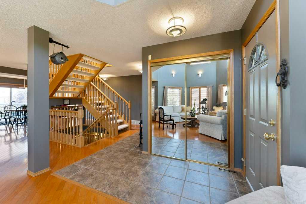 Fifth View of 131 Edgebrook Circle NW, Edgemont, Calgary, Alberta, T3A 5A4