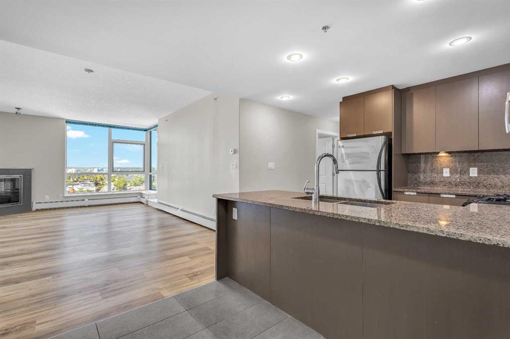 Fifth View of 807, 99 Spruce Place SW, Spruce Cliff, Calgary, Alberta, T3C 3X7