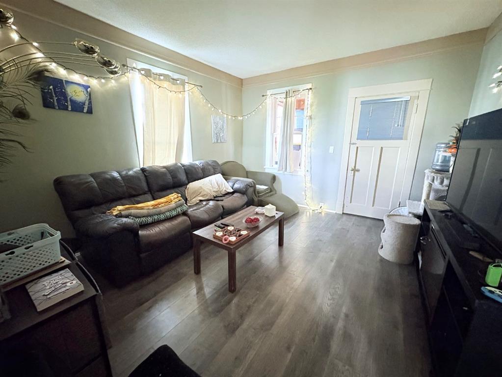 Fifth View of 102 3 Avenue E, NONE, Oyen, Alberta, T0J2J0