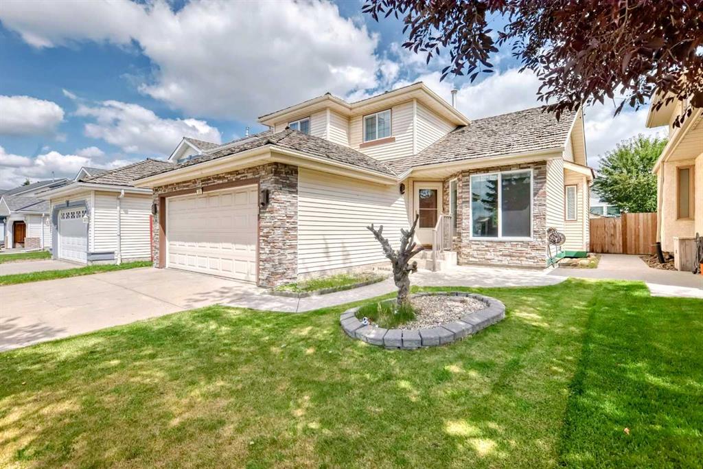 Second View of 51 Douglas Woods Hill SE, Douglasdale/Glen, Calgary, Alberta, T2Z 2G5