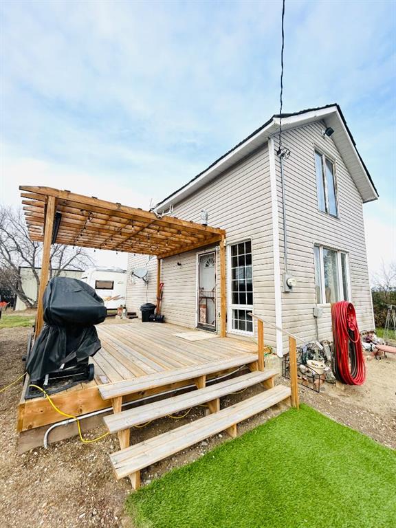 221 2 Avenue N, A2244809, Alberta,