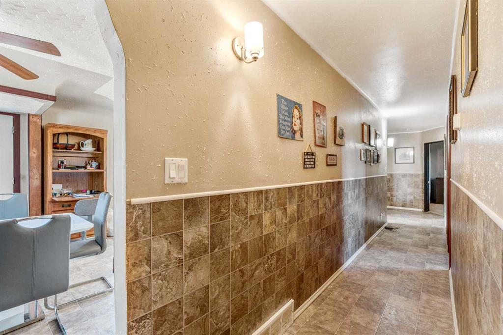 Fourth View of 5803 54 St  , NONE, Taber, Alberta, T1G 1K9