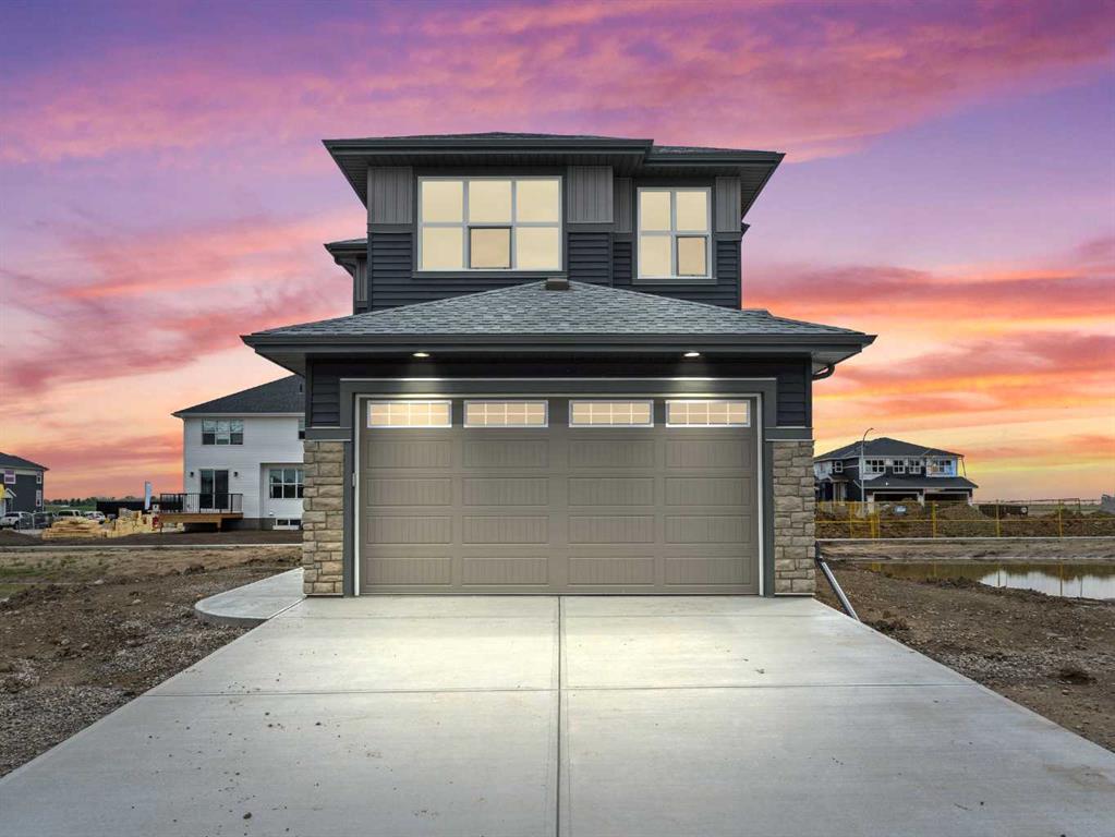 271 Kinniburgh Loop , A2244847, Alberta,