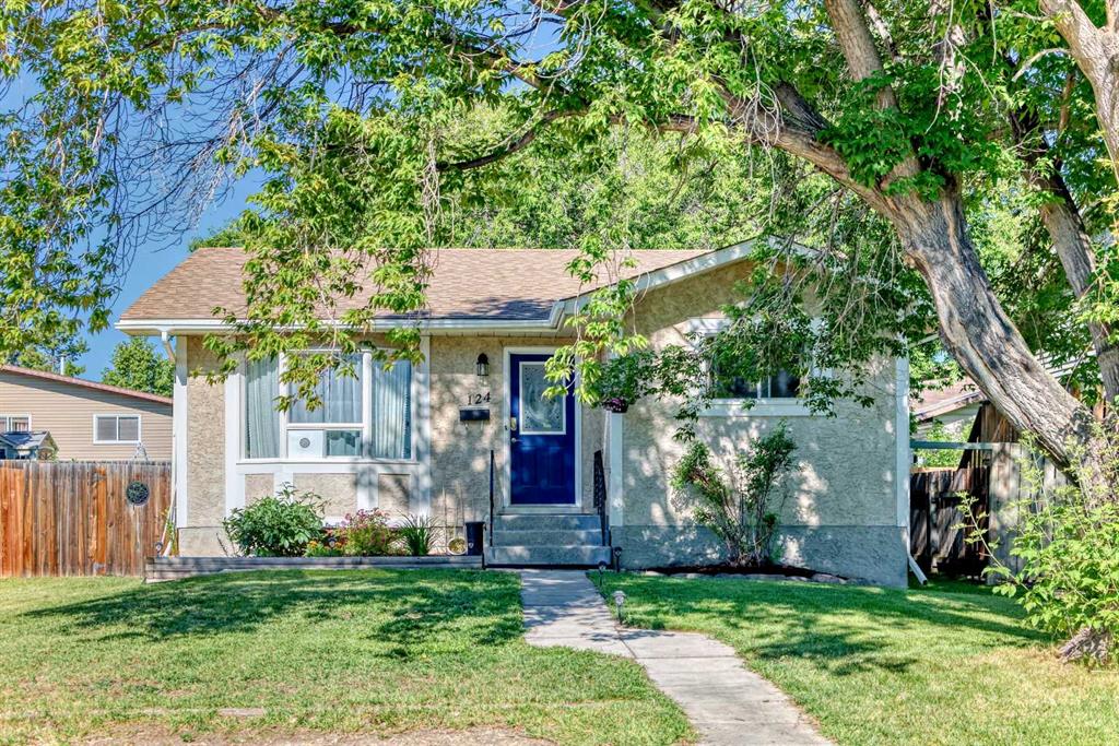 124 Northey Avenue , A2244884, Alberta,