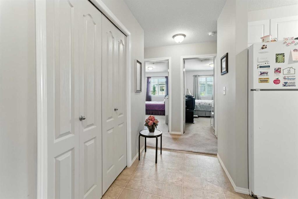 Third View of 305, 3730 50 Avenue , South Hill, Red Deer, Alberta, T4N3Y8