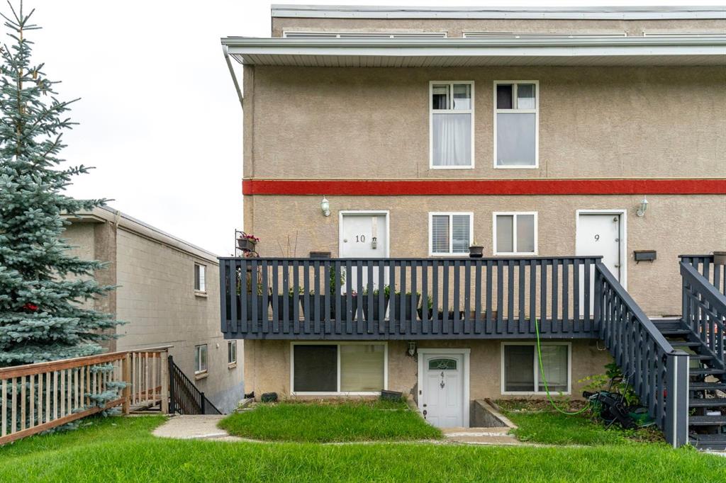 10, 3726 Centre Street NE, A2244949, Alberta,