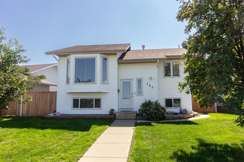 127 Ellenwood Drive , A2244960, Alberta,