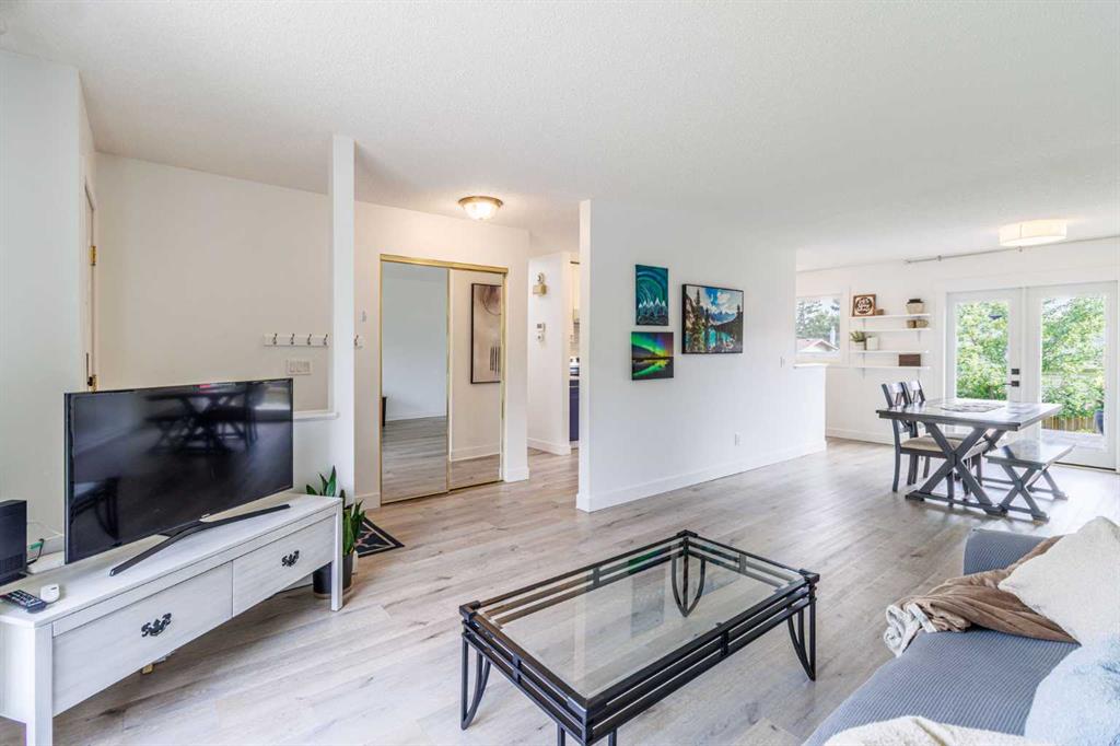 Fifth View of 105 Carr Place , Tower Hill, Okotoks, Alberta, T1S1A5