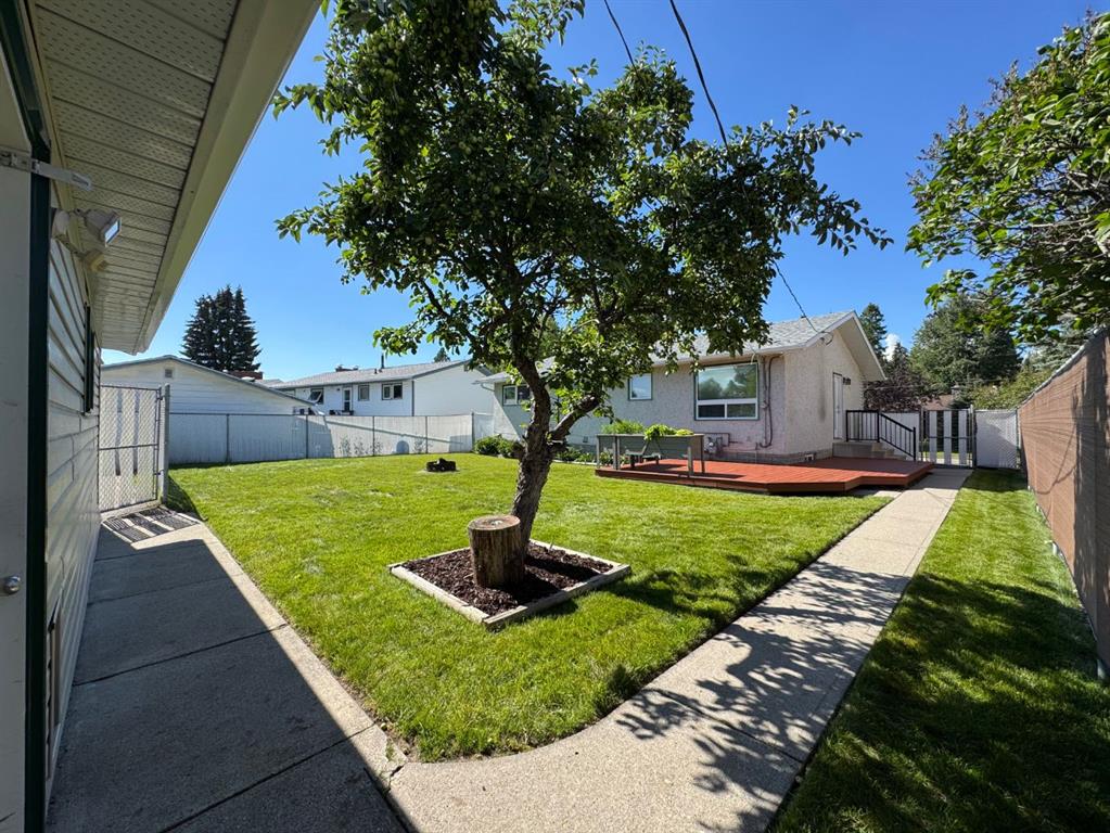 Fifth View of 4353 10 Avenue , NONE, Edson, Alberta, T7E 1B1