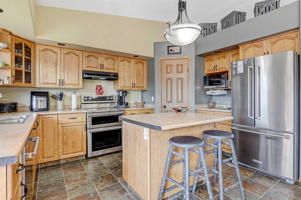 Fifth View of 7802 107 Street , Mission Heights, Grande Prairie, Alberta, T8W 2M1