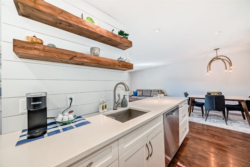 Fourth View of 202, 540 18 Avenue SW, Cliff Bungalow, Calgary, Alberta, T2S0C5