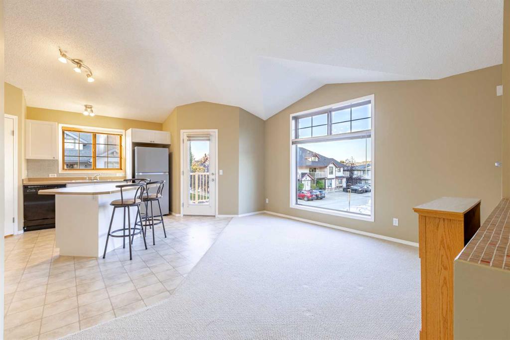 201, 7 Everridge Square SW, A2245067, Alberta,