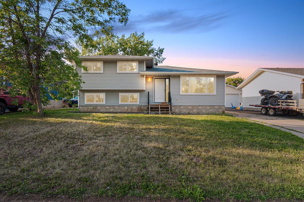 453 Signal Road , A2245086, Alberta,