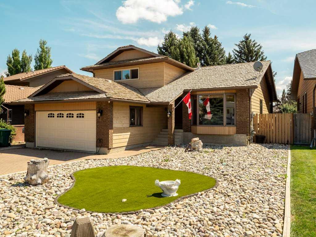 42 Ridgewood Boulevard W, A2245095, Alberta,
