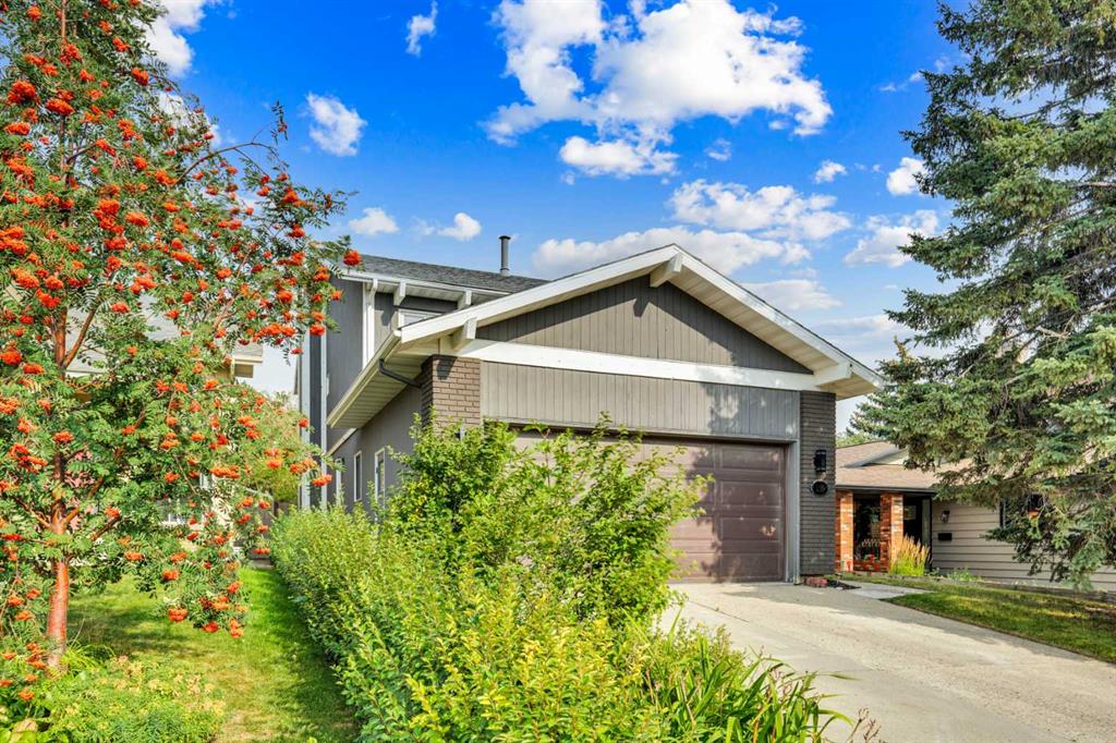Second View of 235 Coachwood Crescent SW, Coach Hill, Calgary, Alberta, T3H1E7