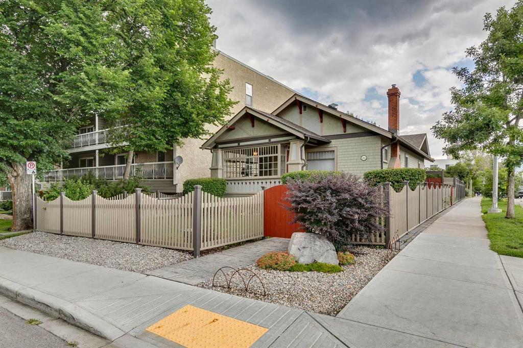 302 24 Avenue SW, A2245198, Alberta,