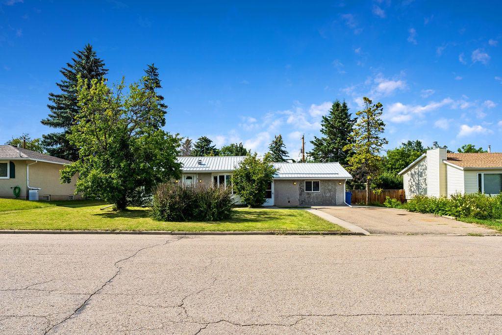 2514 22 Street , A2245207, Alberta,