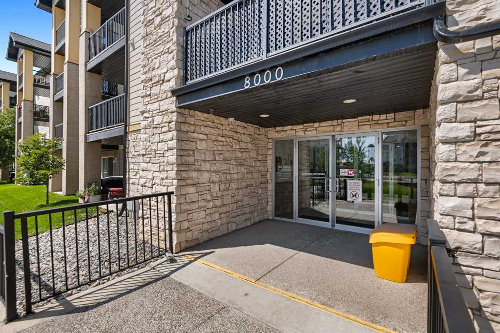 Third View of 8225, 304 Mackenzie Way SW, Luxstone, Airdrie, Alberta, T4B 3H8