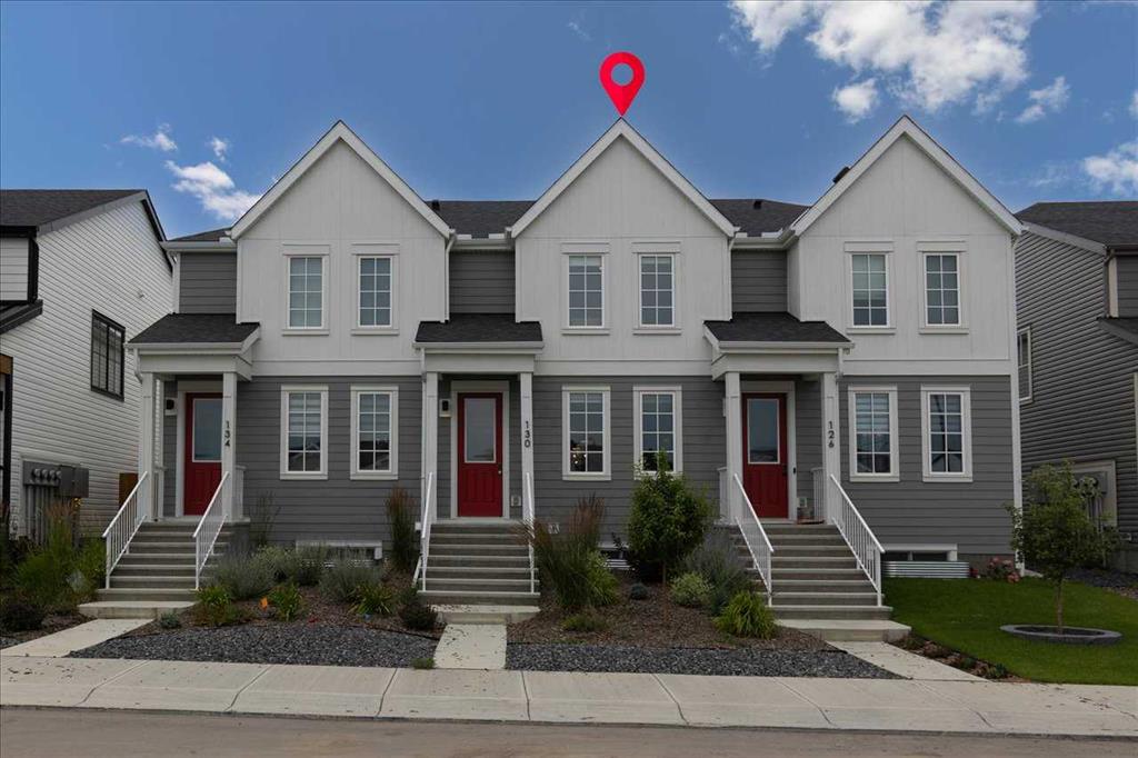 130 Heirloom Green SE, A2245312, Alberta,