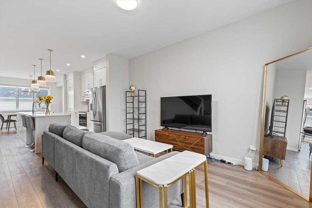 Fifth View of 130 Heirloom Green SE, Rangeview, Calgary, Alberta, T3S 0H2