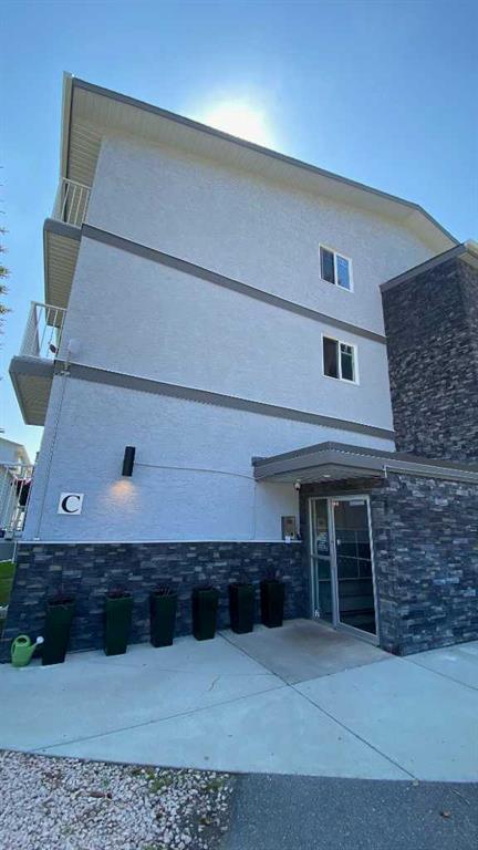 Fourth View of 406C, 5601 Dalton Drive NW, Dalhousie, Calgary, Alberta, T3A 2E2