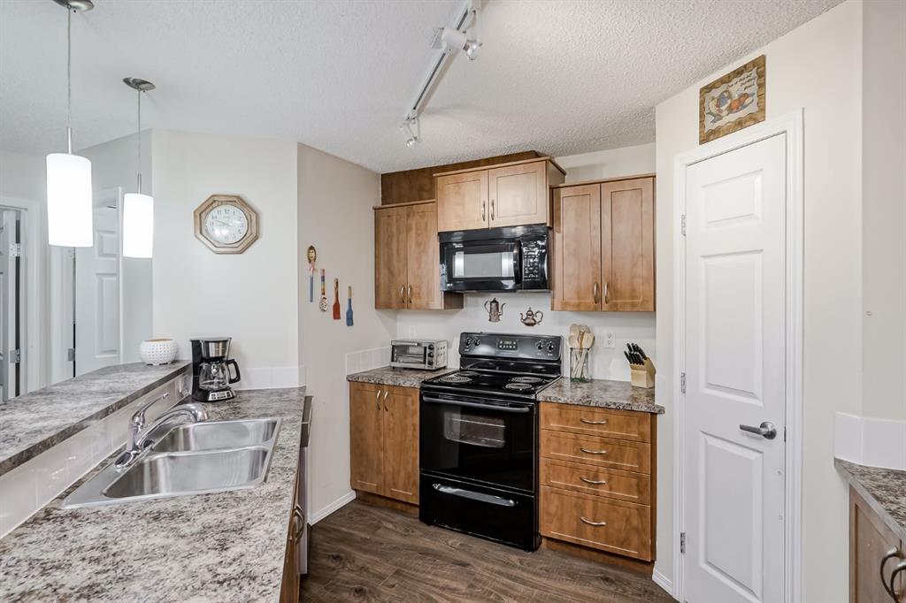 Fourth View of 2227, 700 Willowbrook Road NW, Willowbrook, Airdrie, Alberta, T2B 2B7