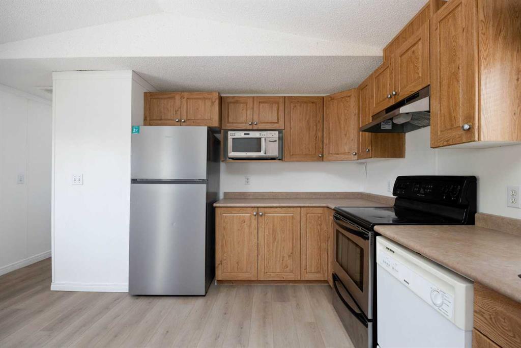 Second View of 465 Harpe Way , Timberlea, Fort McMurray, Alberta, T9K 2K7