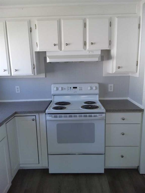 Fifth View of 129 Sunset Way NE, North Central High River, High River, Alberta, T1V 1J4