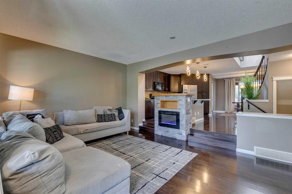 Third View of 30 Auburn Bay View SE, Auburn Bay, Calgary, Alberta, T3M 0C8