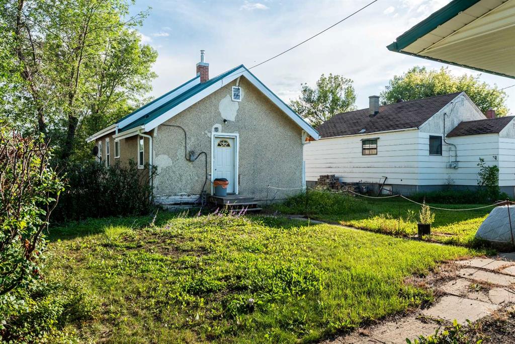 Fourth View of 402 Main Street , NONE, Trochu, Alberta, T0M2C0