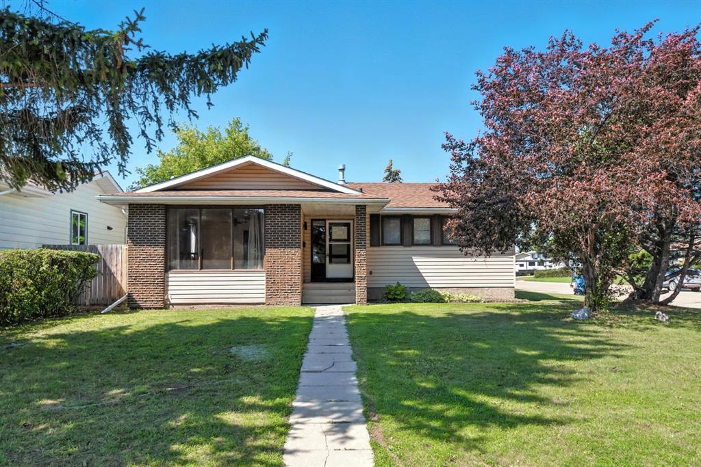 64 Halladay Avenue , A2245568, Alberta,