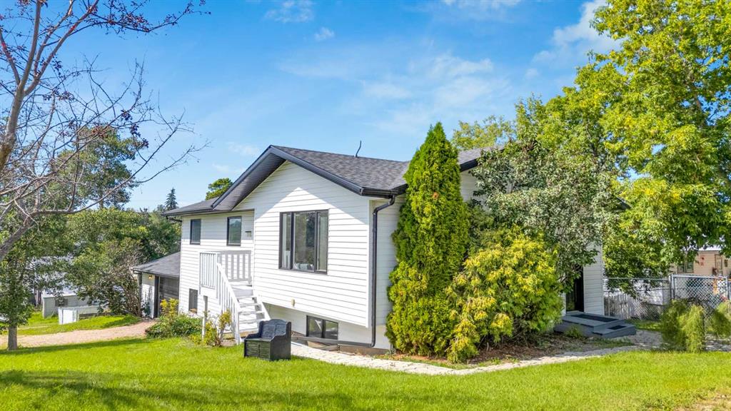 2102 24 Avenue , A2245629, Alberta,