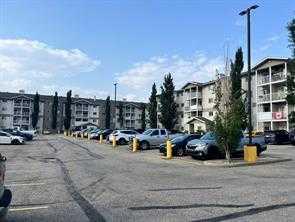 403, 12015 Royal Oaks Drive  , A2245652, Alberta,