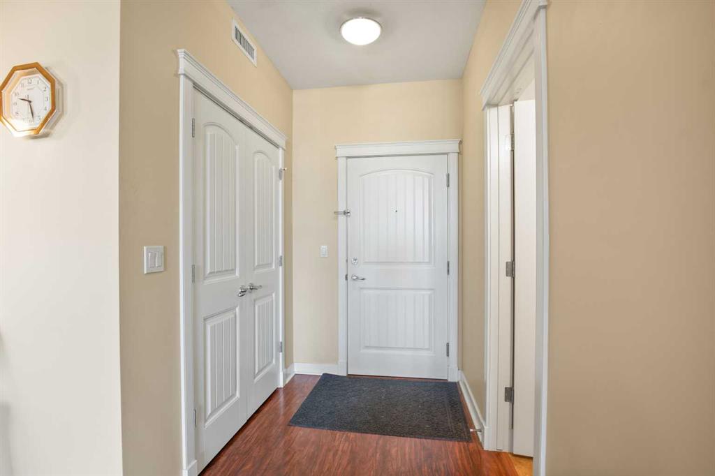 Third View of 405, 4707 50 Street , Downtown, Sylvan Lake, Alberta, T4S0G9