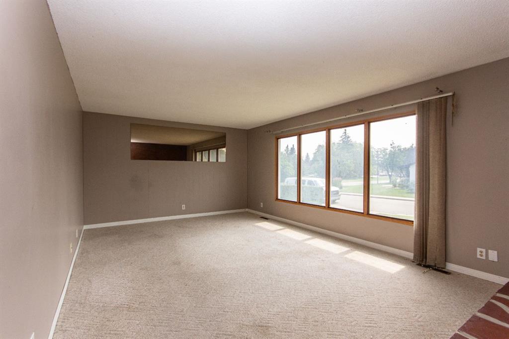 Fourth View of 17 Stirling Close , Sunnybrook, Red Deer, Alberta, T4N 0A9