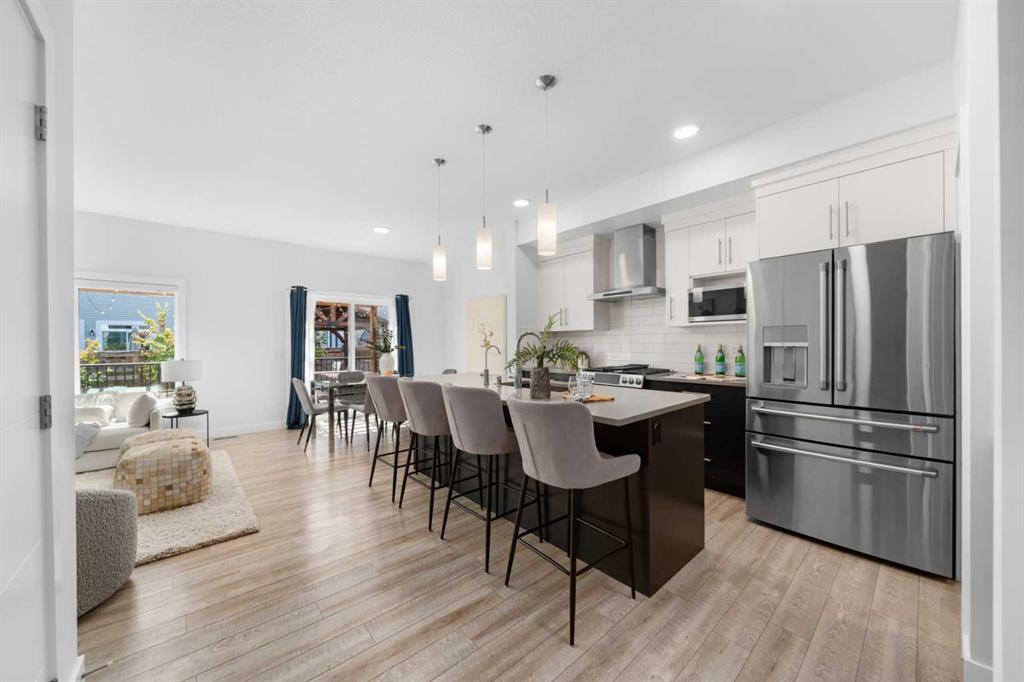 Fifth View of 194 Creekstone Way SW, Pine Creek, Calgary, Alberta, T2X 4R2