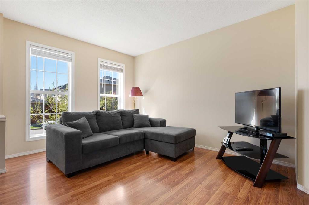 Fifth View of 402 Elgin View SE, McKenzie Towne, Calgary, Alberta, T2Z4N5