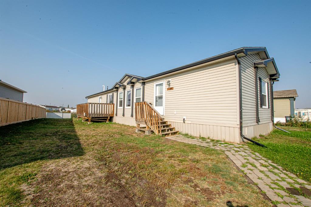 11006 96A Street , A2245902, Alberta,