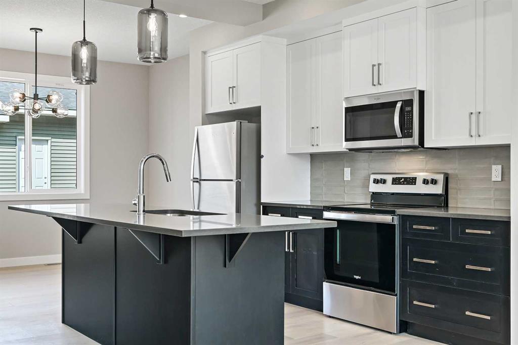 69 Sora Gate SE, A2245920, Alberta,