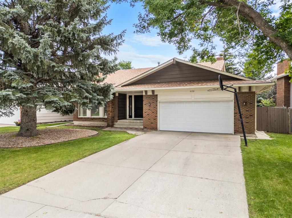 Third View of 409 Lake Simcoe Crescent SE, Lake Bonavista, Calgary, Alberta, T2J 5L3