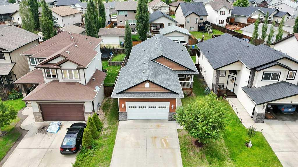 Fifth View of 111 Vanson Close , Vanier Woods, Red Deer, Alberta, T4R 0G8