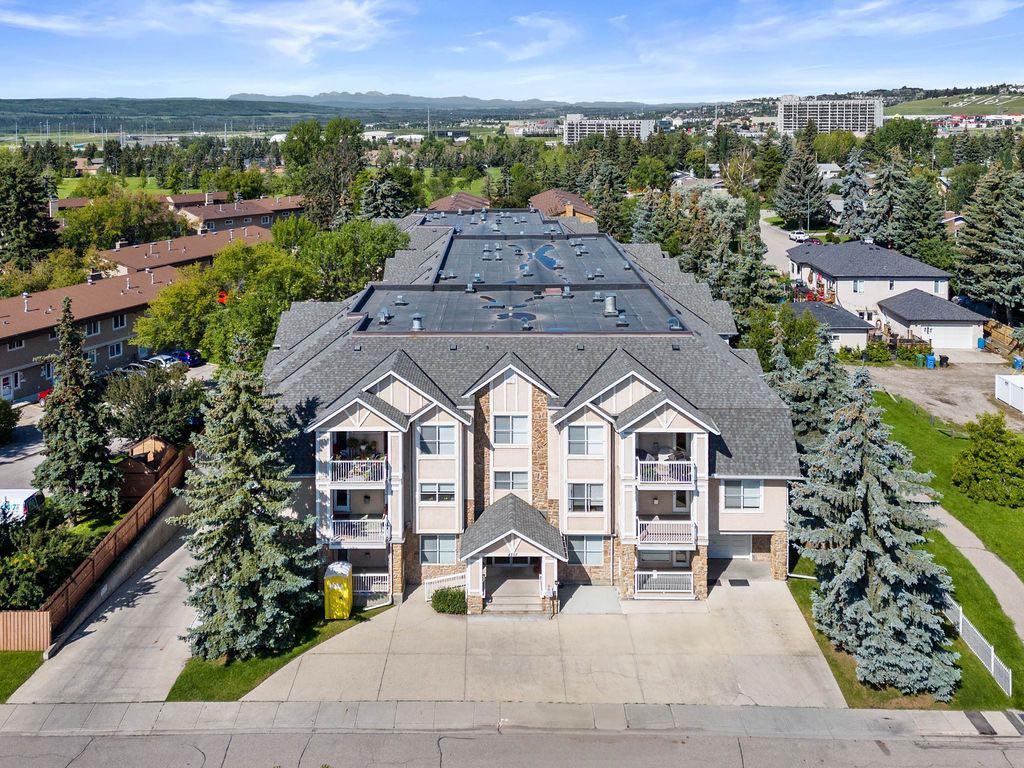 109, 4507 45 Street SW, A2245973, Alberta,