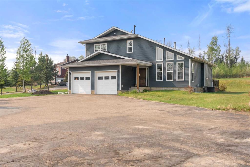 170 Community Lane , A2245977, Alberta,