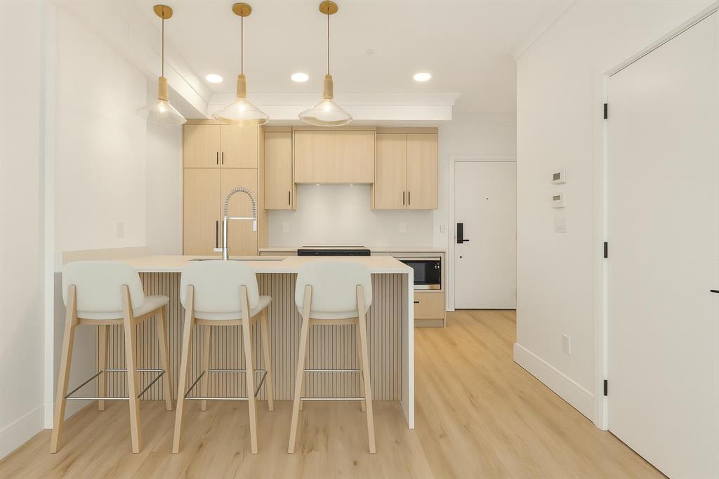 1204, 4270 Norford Avenue NW, A2245983, Alberta,