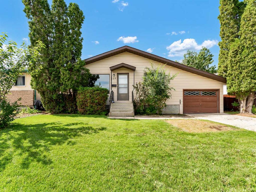 339 Ross Glen Drive SE, A2245987, Alberta,